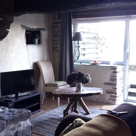 Petite Maison Dans Les Monts D'Arree Ty Coz Commana Екстер'єр фото