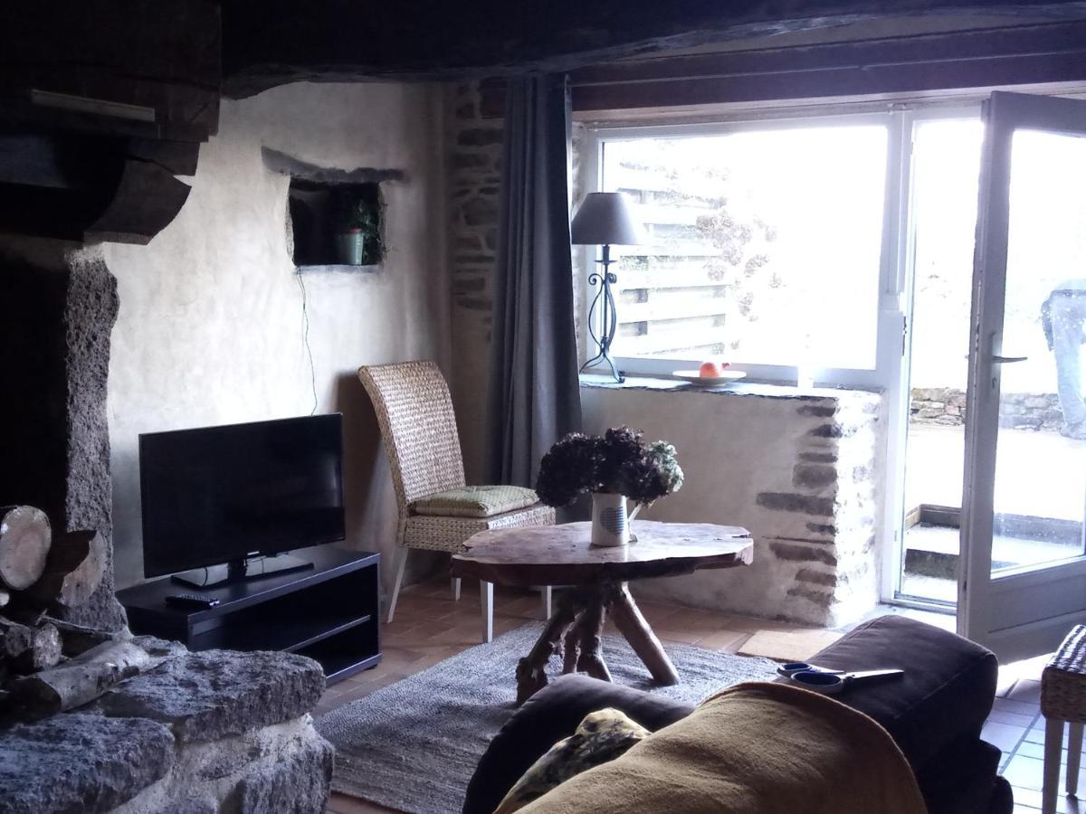 Petite Maison Dans Les Monts D'Arree Ty Coz Commana Екстер'єр фото