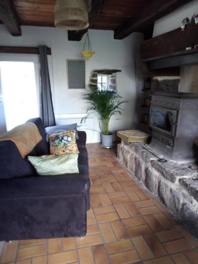 Petite Maison Dans Les Monts D'Arree Ty Coz Commana Екстер'єр фото