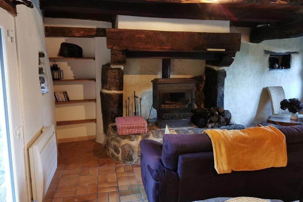 Petite Maison Dans Les Monts D'Arree Ty Coz Commana Екстер'єр фото