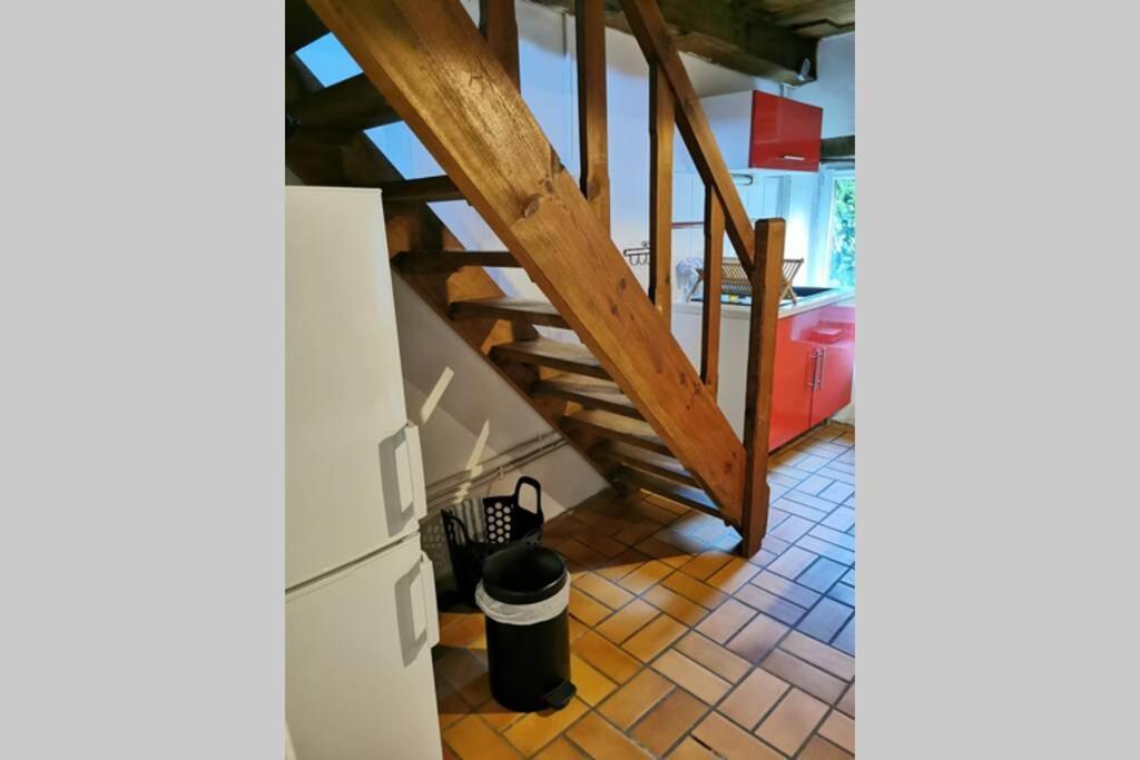 Petite Maison Dans Les Monts D'Arree Ty Coz Commana Екстер'єр фото
