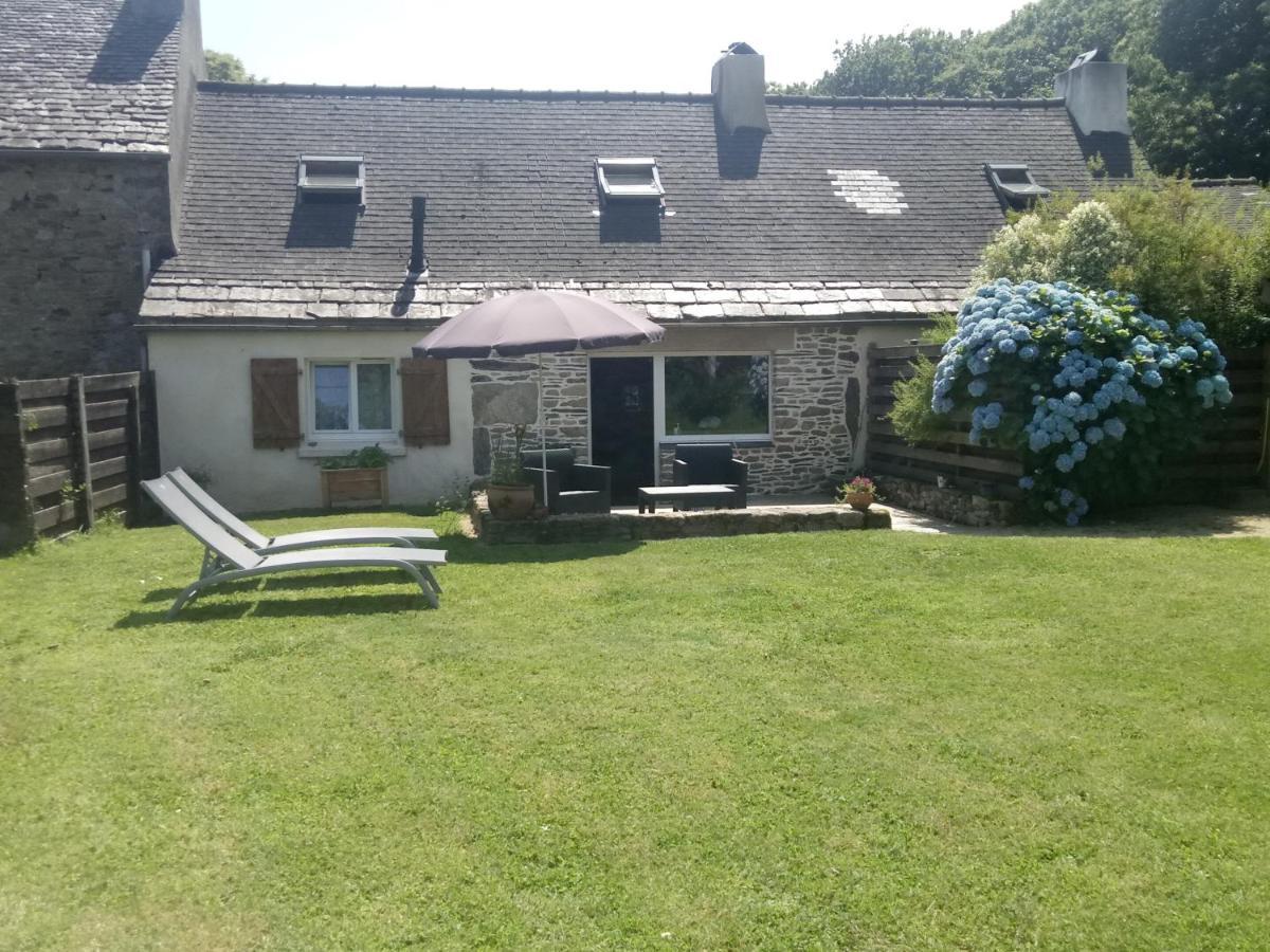 Petite Maison Dans Les Monts D'Arree Ty Coz Commana Екстер'єр фото